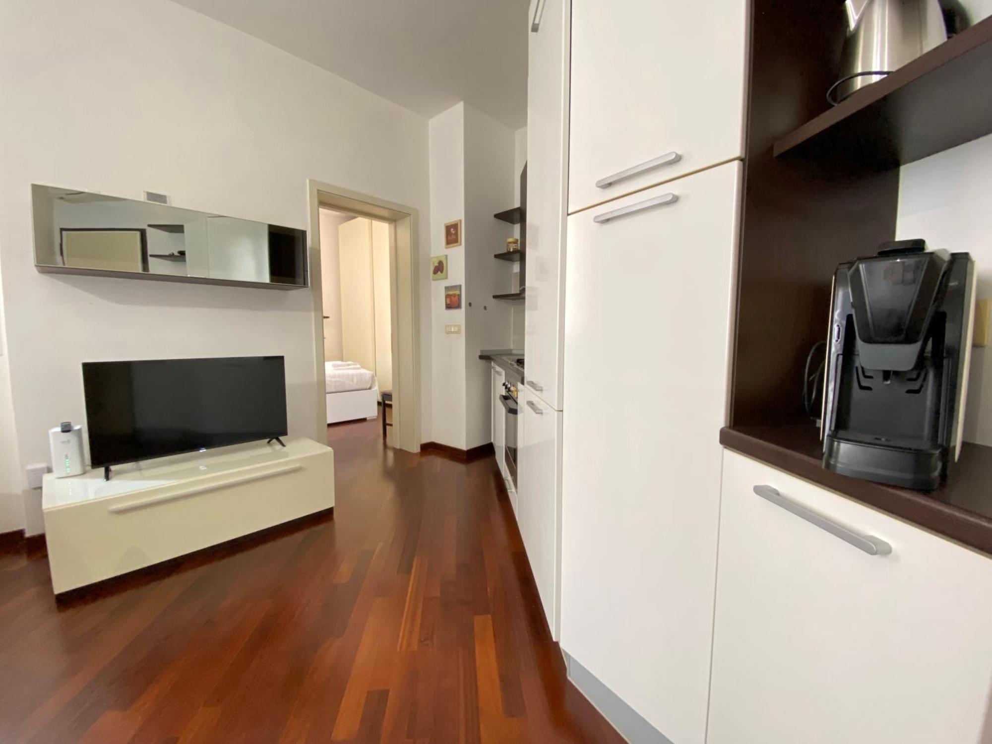 Avantgard Rooms Western Station Bologna Eksteriør billede