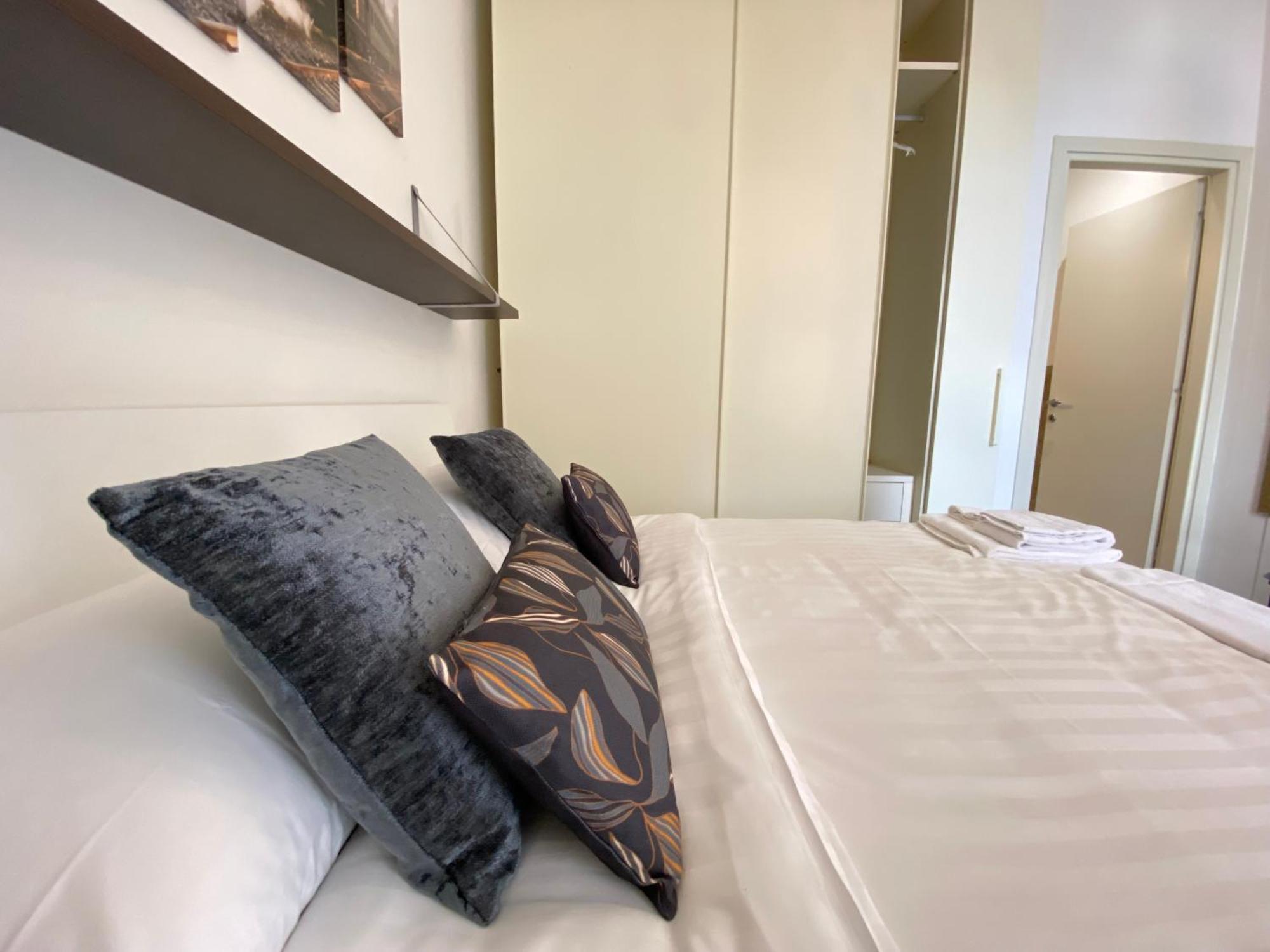 Avantgard Rooms Western Station Bologna Eksteriør billede